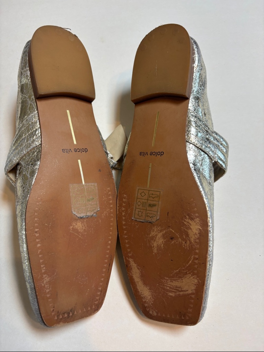 Dolce Vita Arora Silver Metallic Mary Jane Flats Women Size 6.5 - Picture 11 of 14